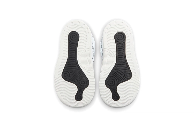 Nike Squash Type
