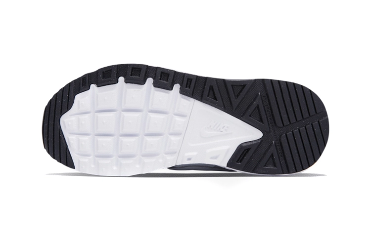 Nike Air Max Command Flex