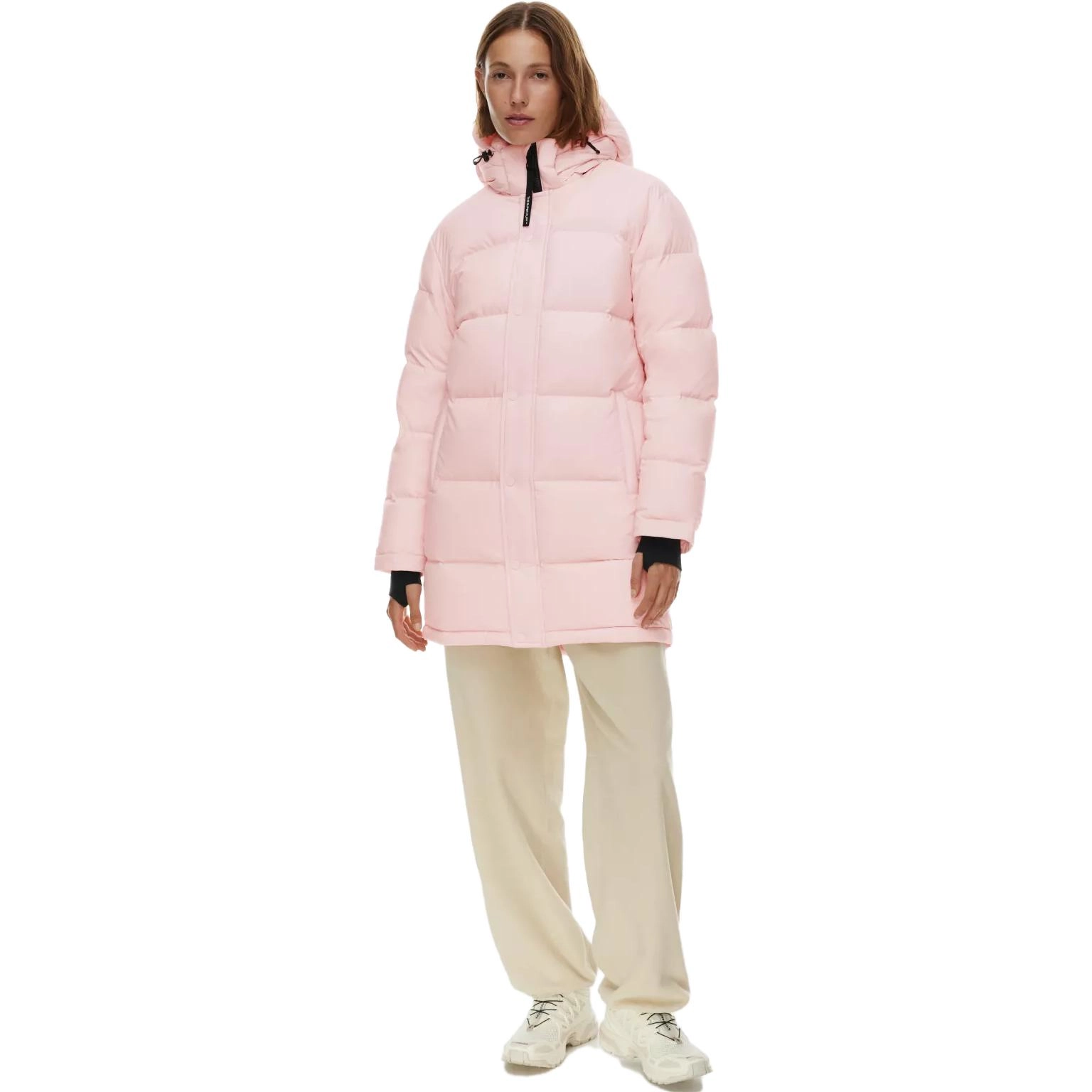 ARITZIA Super Puff cliMATTE Mid 6