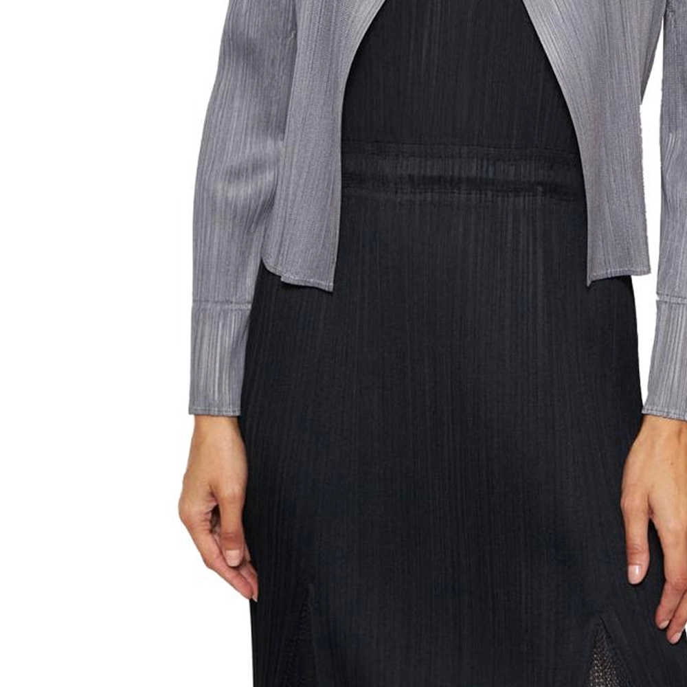 PLEATS PLEASE ISSEY MIYAKE