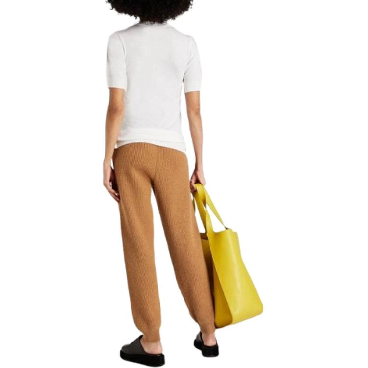 MARNI T