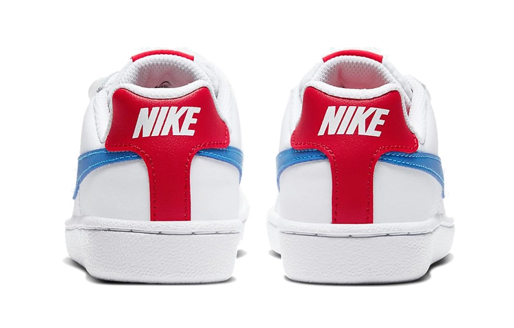 Nike Court Royale