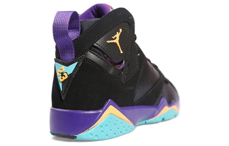 Jordan Air Jordan 7 Retro Lola Bunny GS 2014