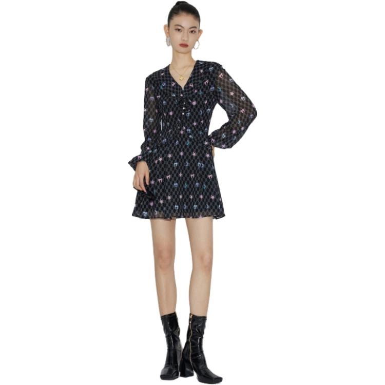 bebe SS23 V