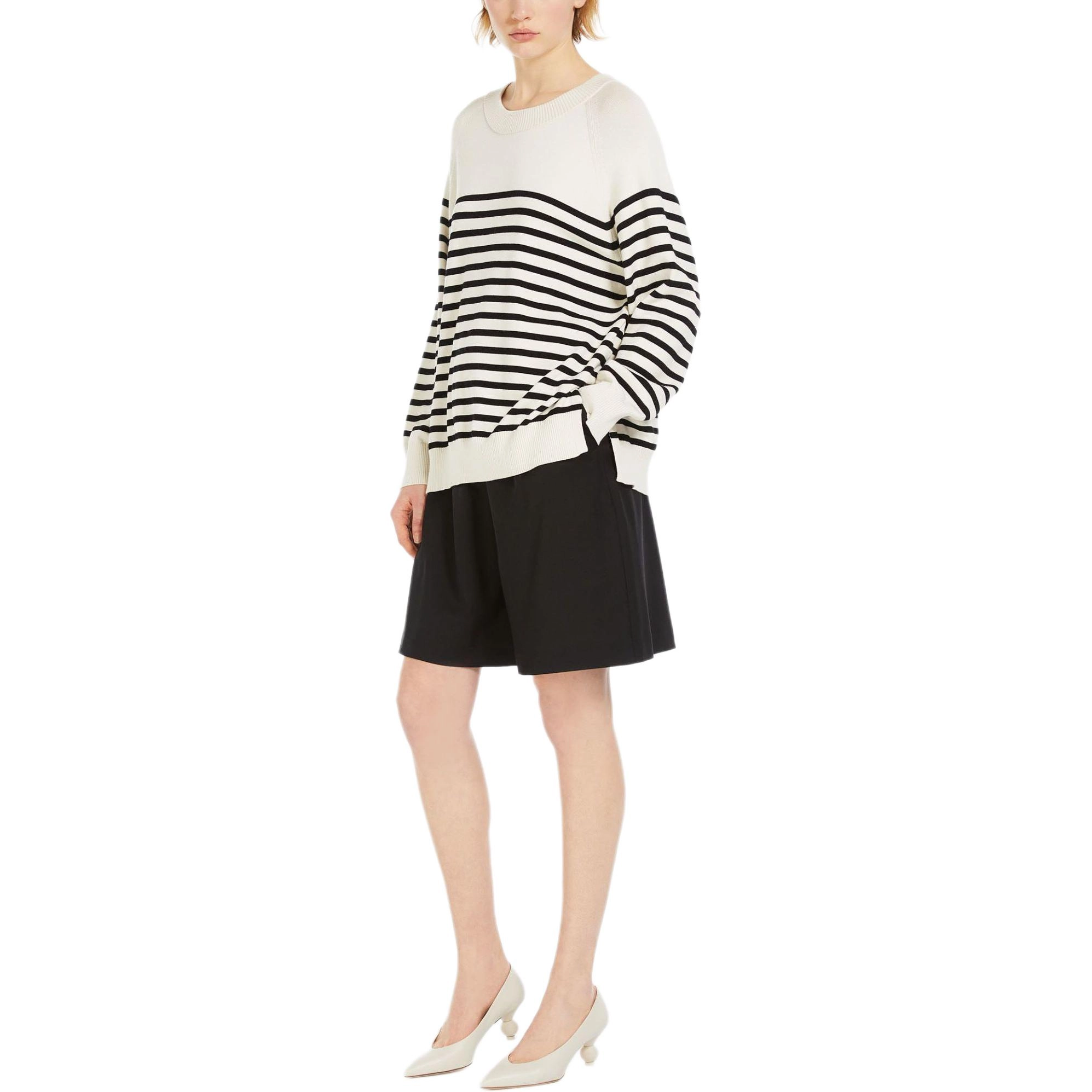 WEEKEND MaxMara Belbo Woollen Cloth Bermuda Shorts