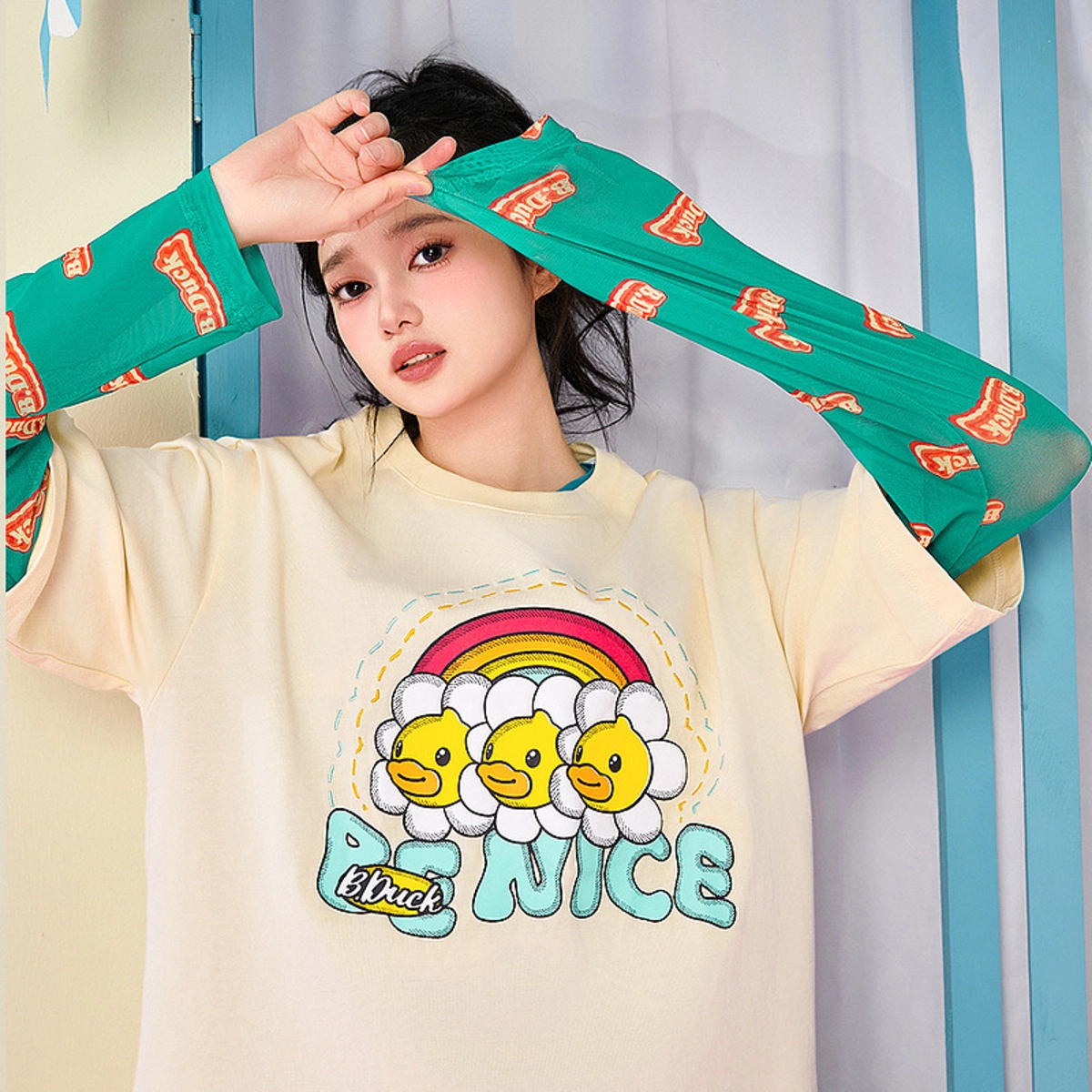 B.Duck T