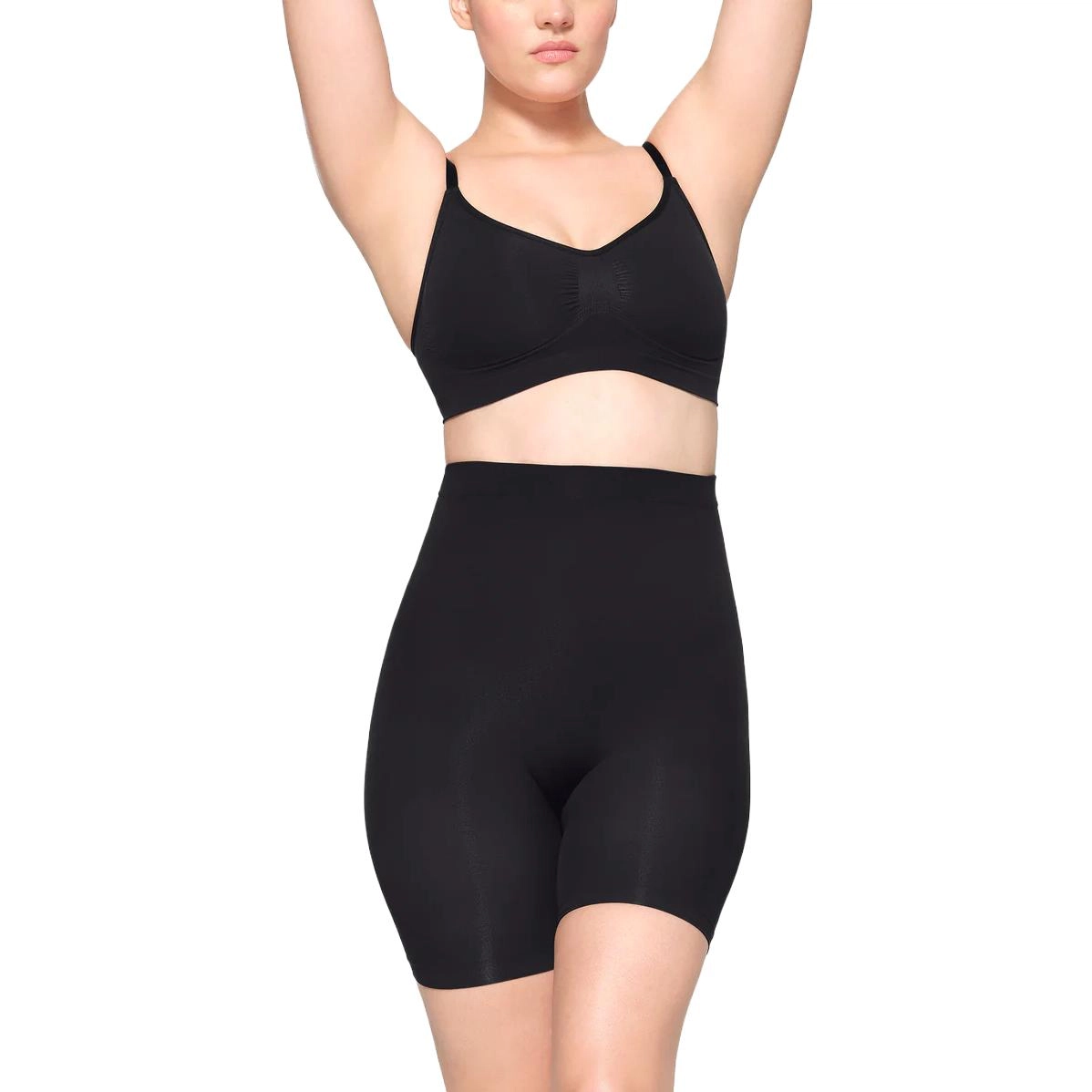 SKIMS SEAMLESS SCULPT MID THIGH SHORT ONYX