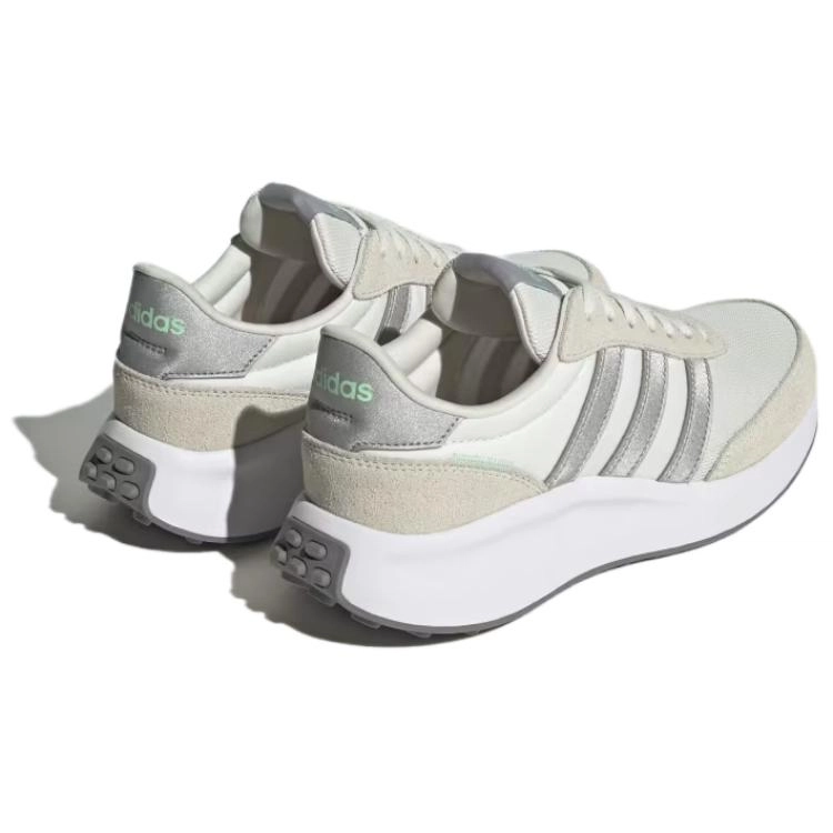 adidas RUN 70s