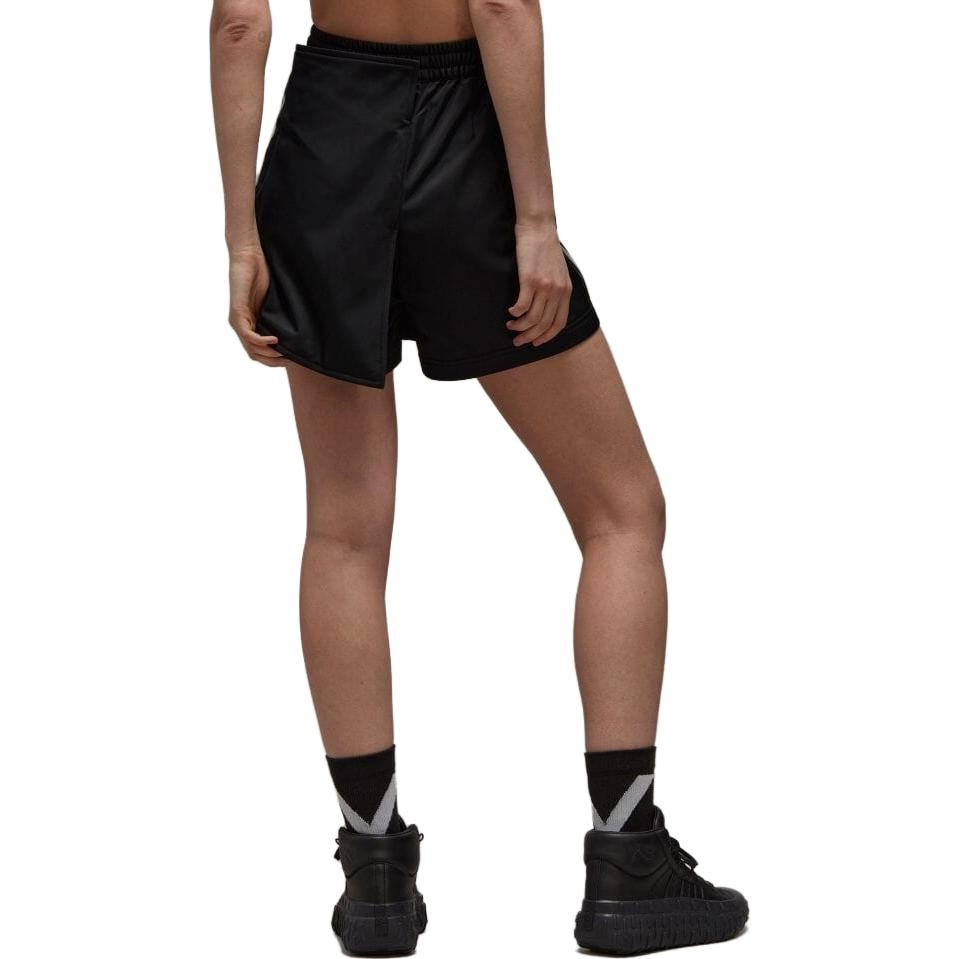 Y-3 SS23 Logo