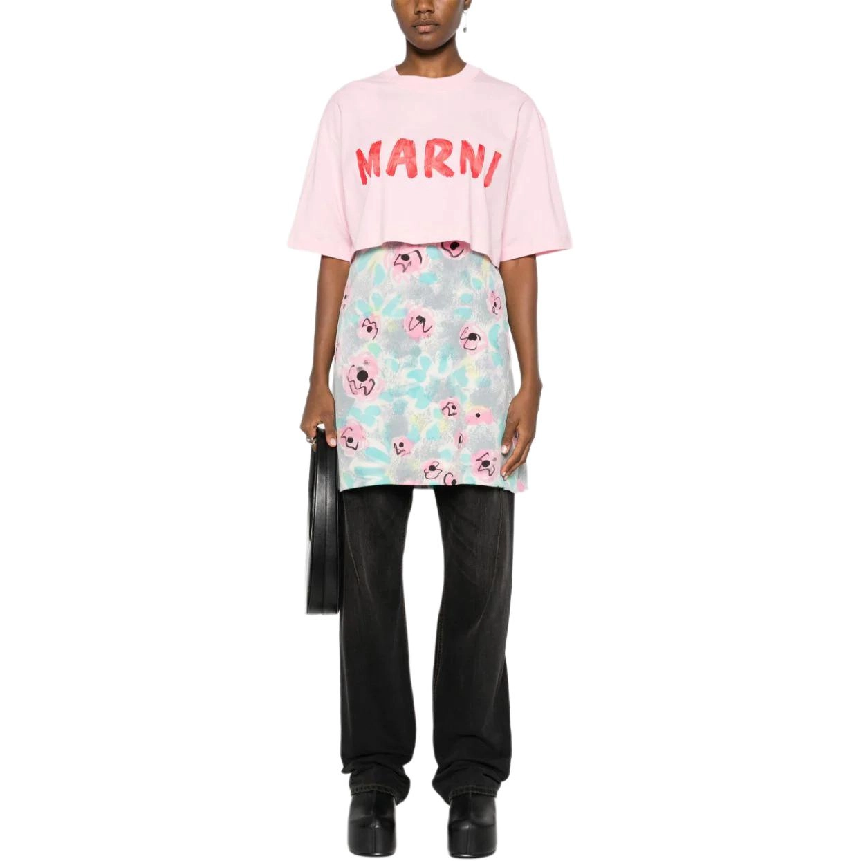 MARNI T