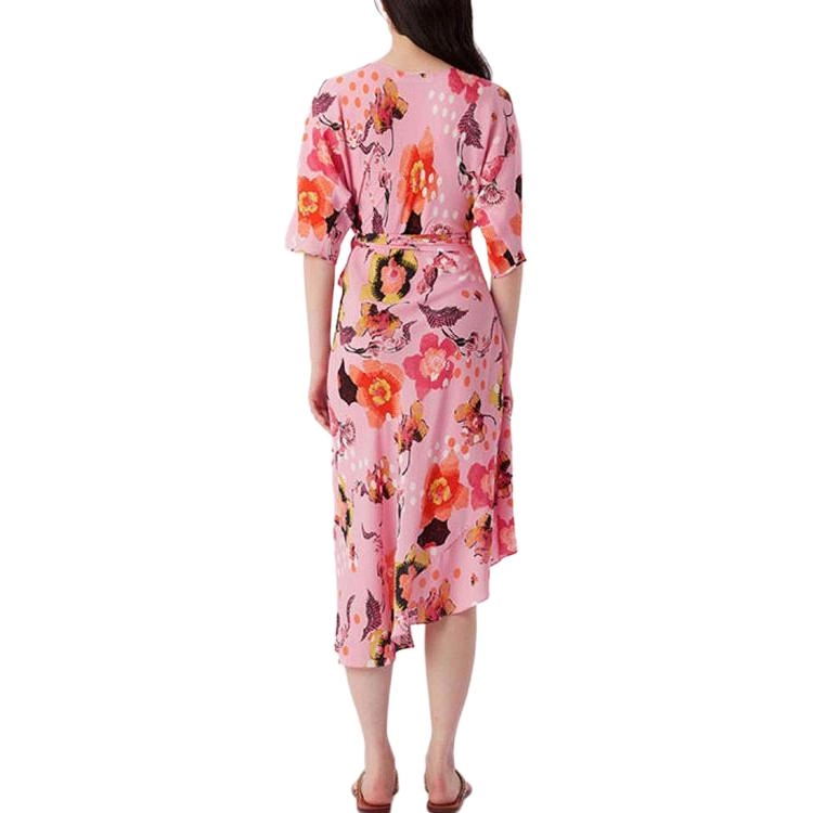 DIANE VON FURSTENBERG V