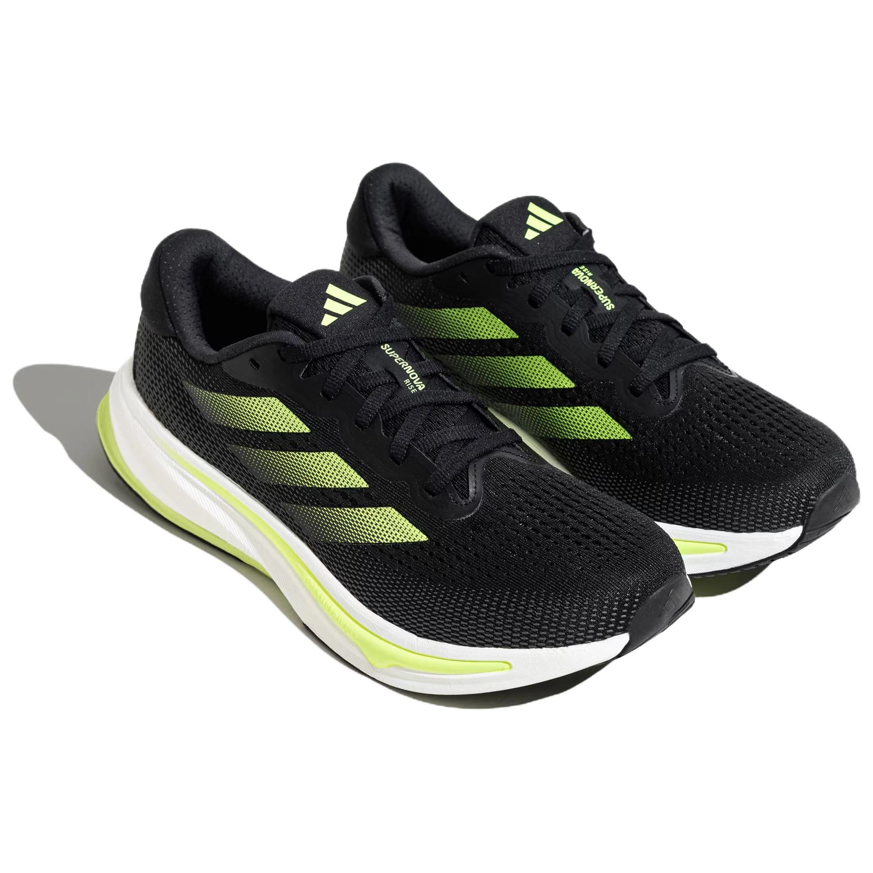 adidas SUPERNOVA RISE