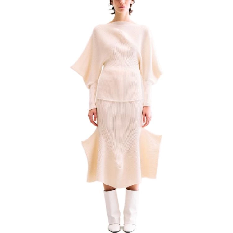 ISSEY MIYAKE Exuberance