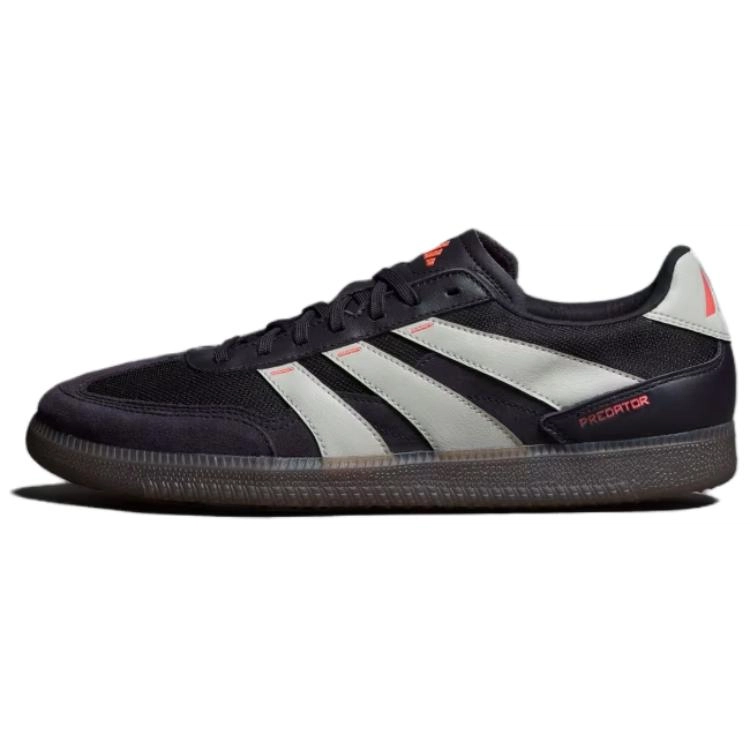 adidas PREDATOR FREESTYLE
