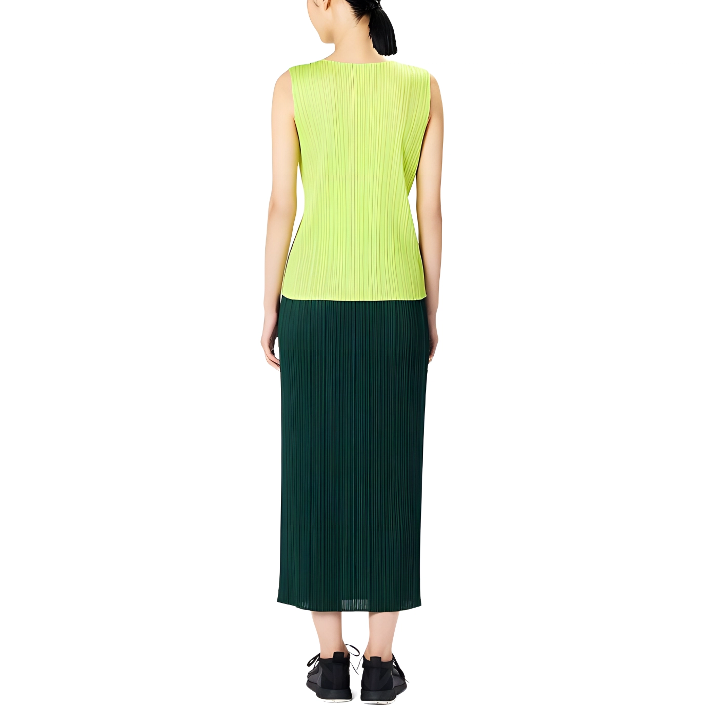 PLEATS PLEASE ISSEY MIYAKE SS24