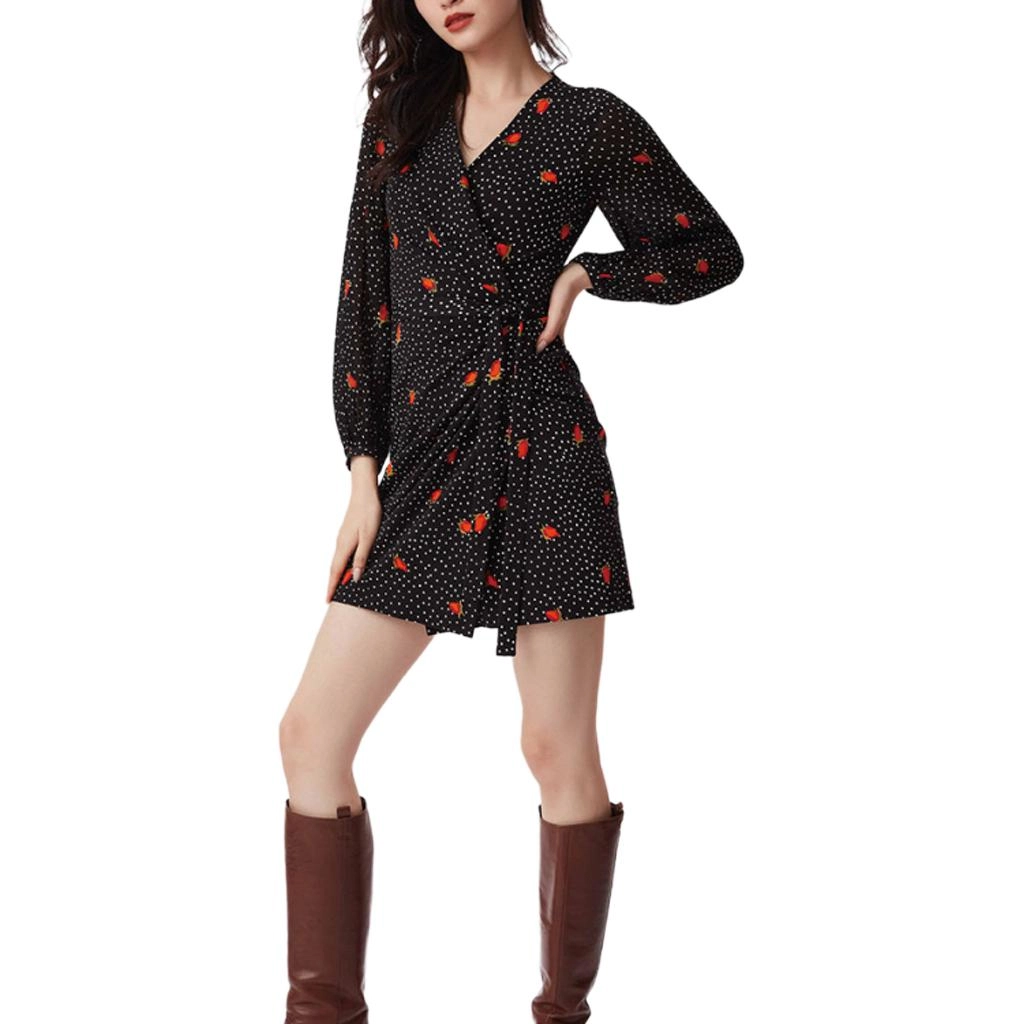 DIANE VON FURSTENBERG V