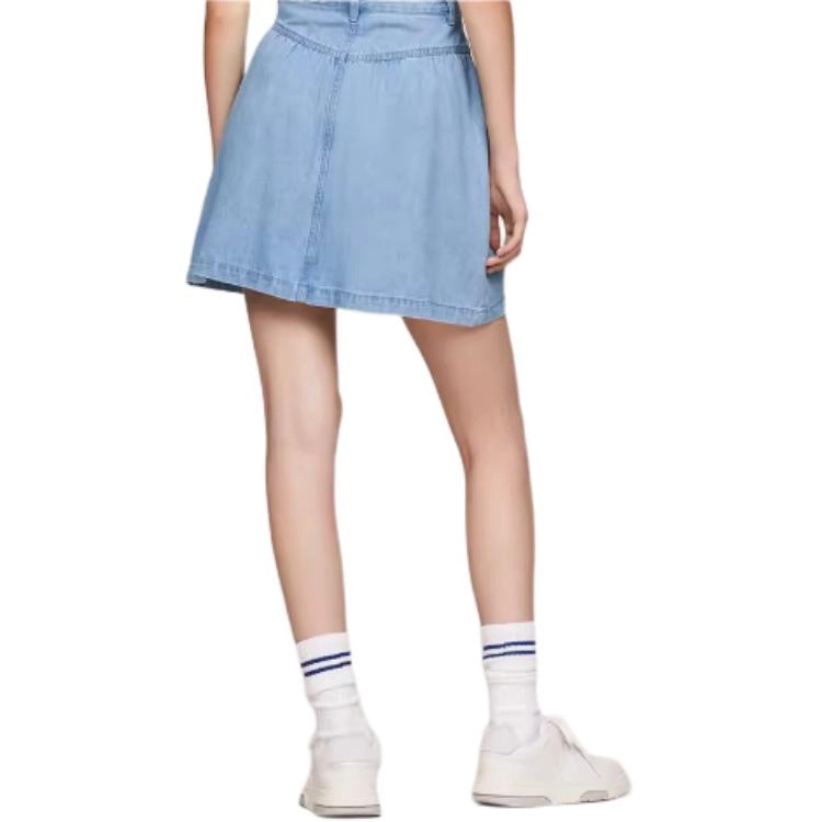 Tommy Hilfiger A