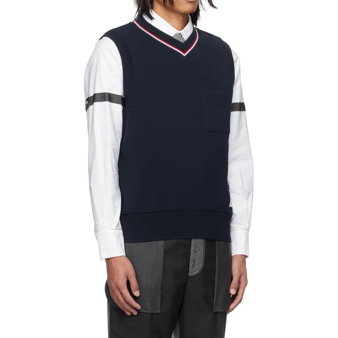 THOM BROWNE V