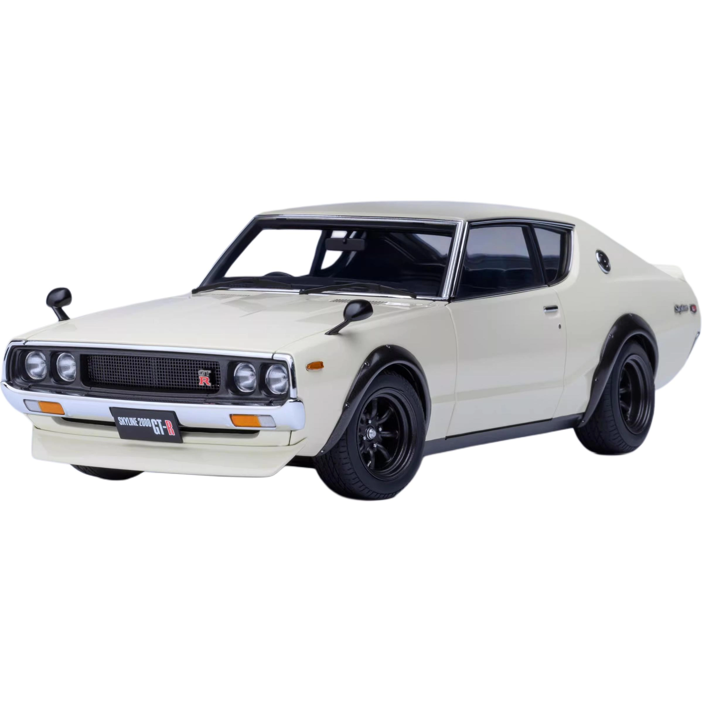 AUTOart SKYLINE 2000 GT-R (KPGC110) 118