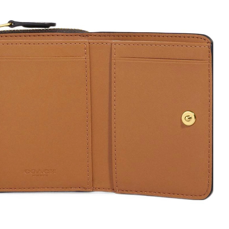 COACH Trifold Wallet 10