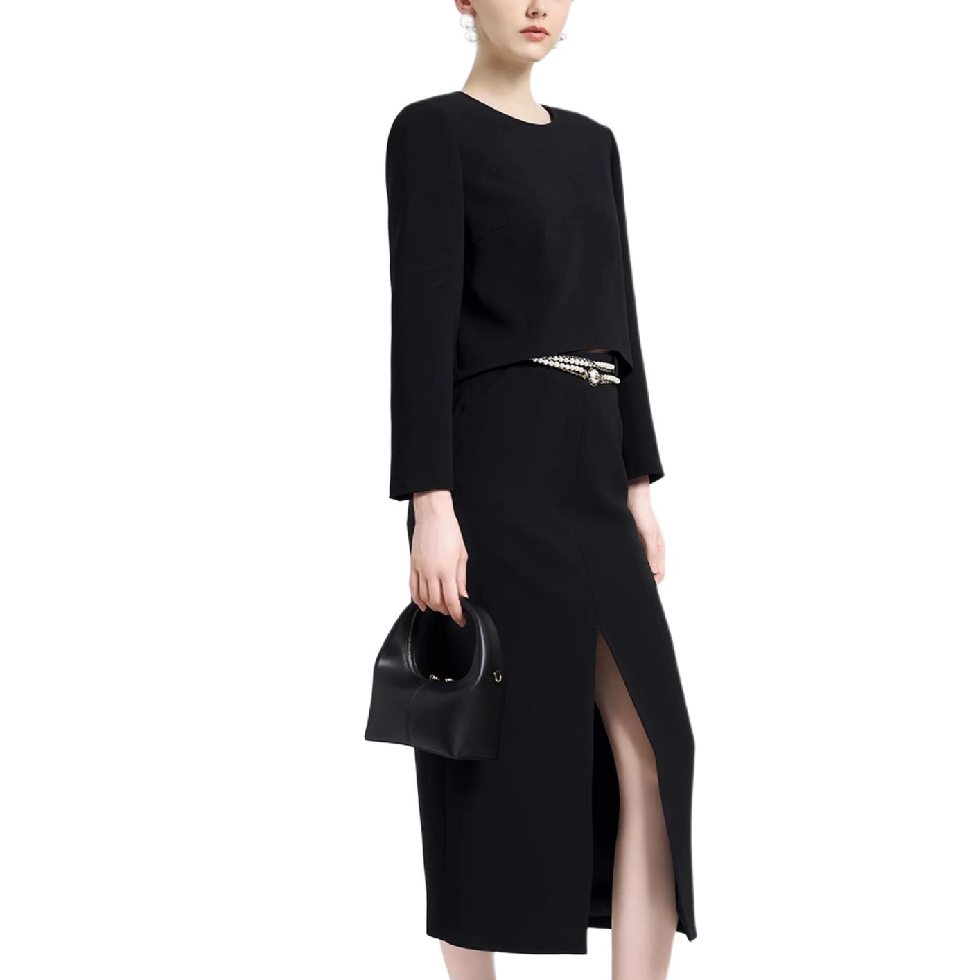 BESIONIA FW23 T