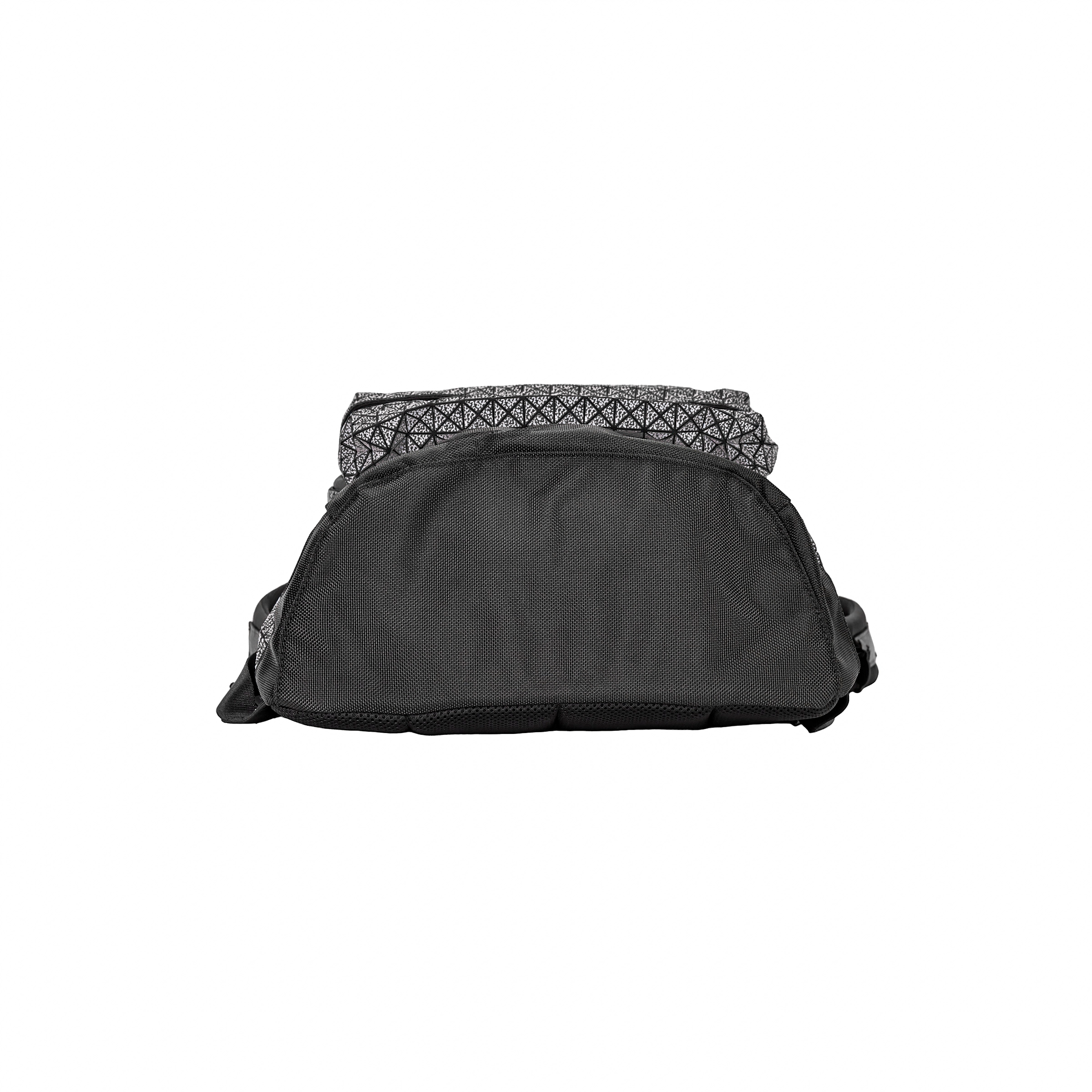 ISSEY MIYAKE Kuro