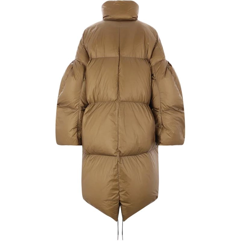 Sacai