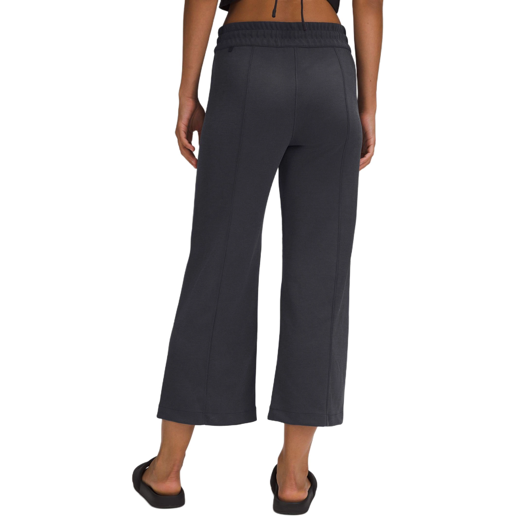 lululemon Softstreme 25"