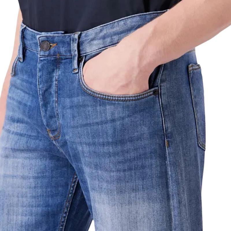 EMPORIO ARMANI