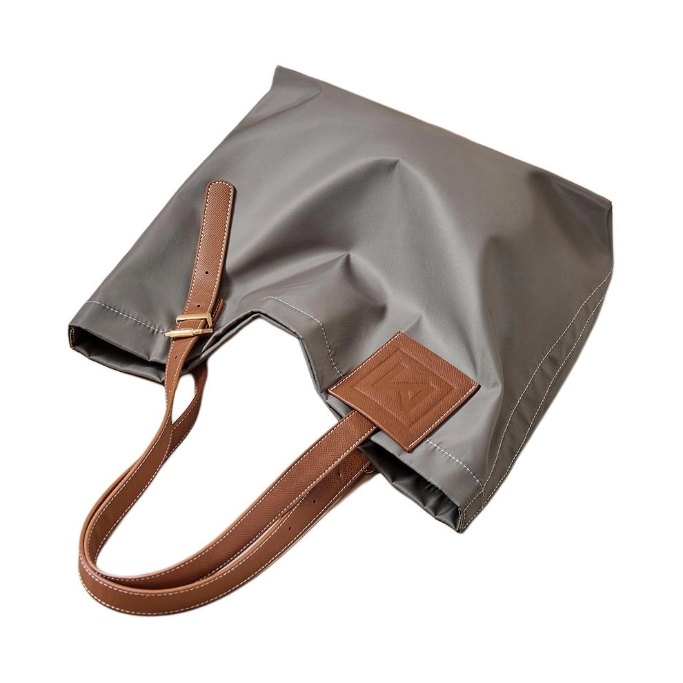 15 MINS Tote