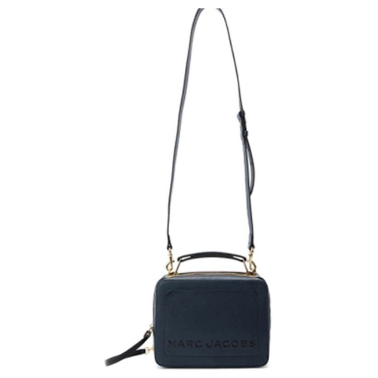 MARC JACOBS
