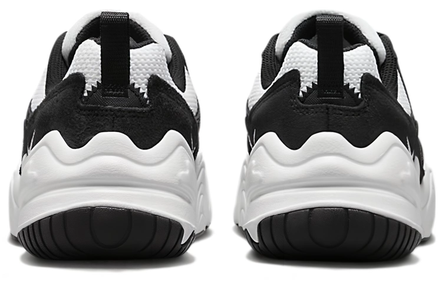 Nike Tech Hera