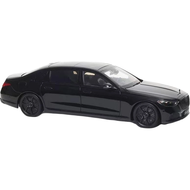 Almost Real 118 S S680S-Class