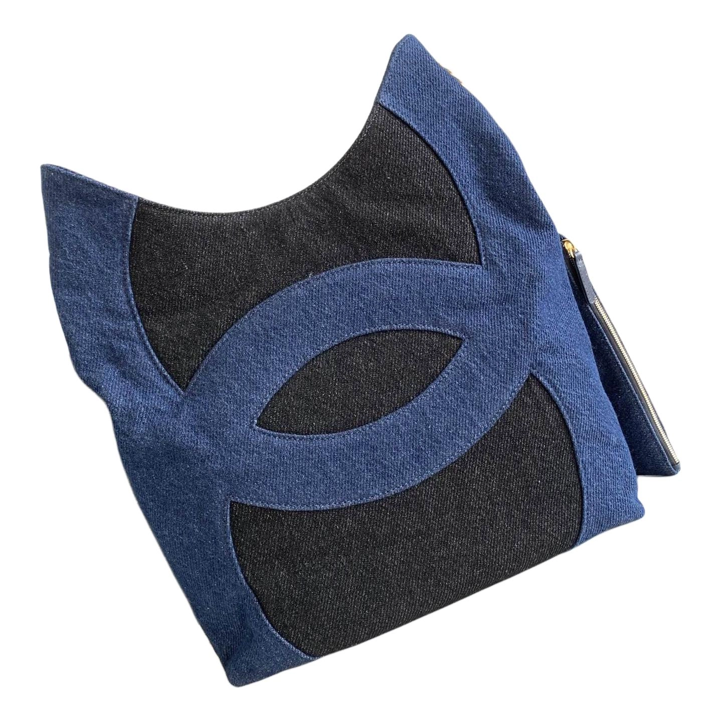 CHANEL Hobo
