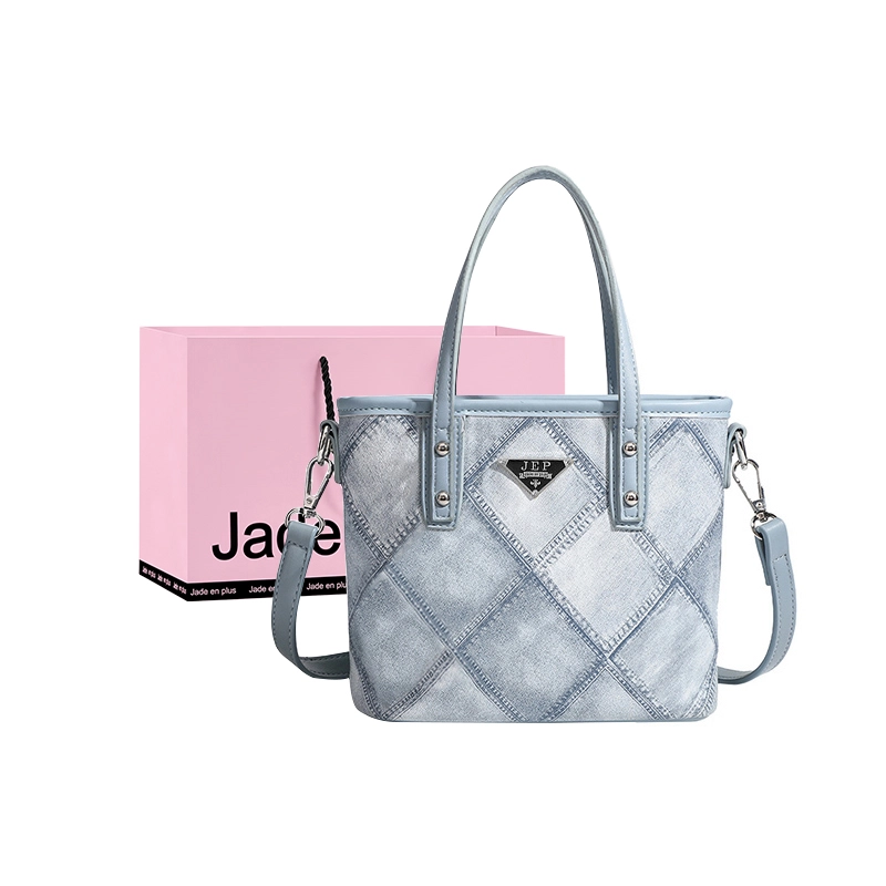 Jade en plus