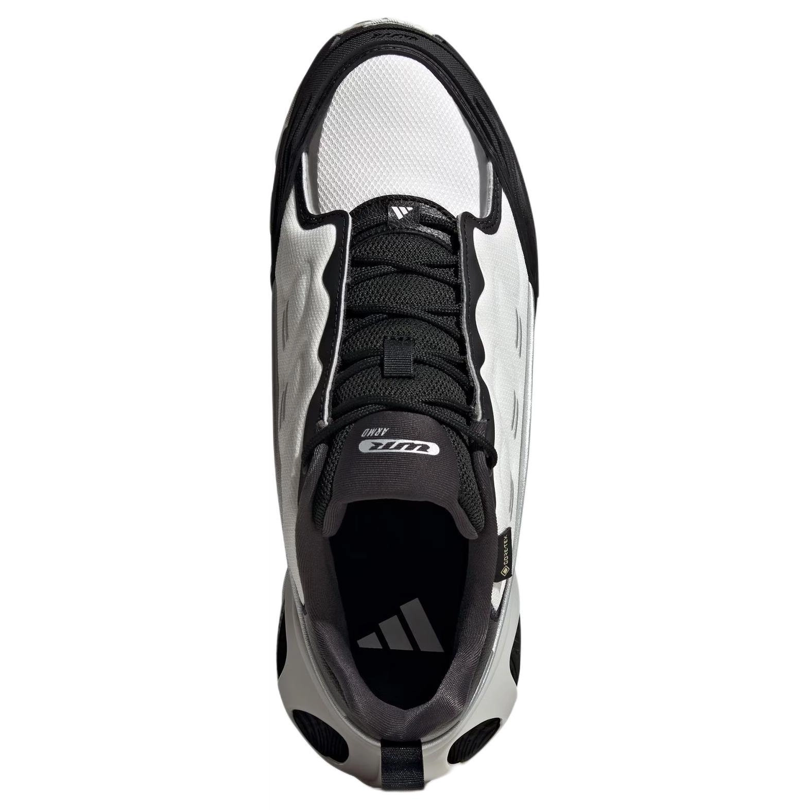 adidas Wonder Runner