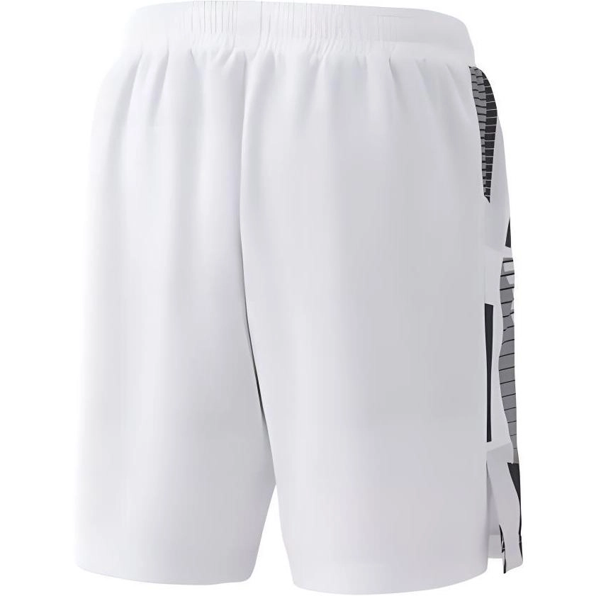 YONEX