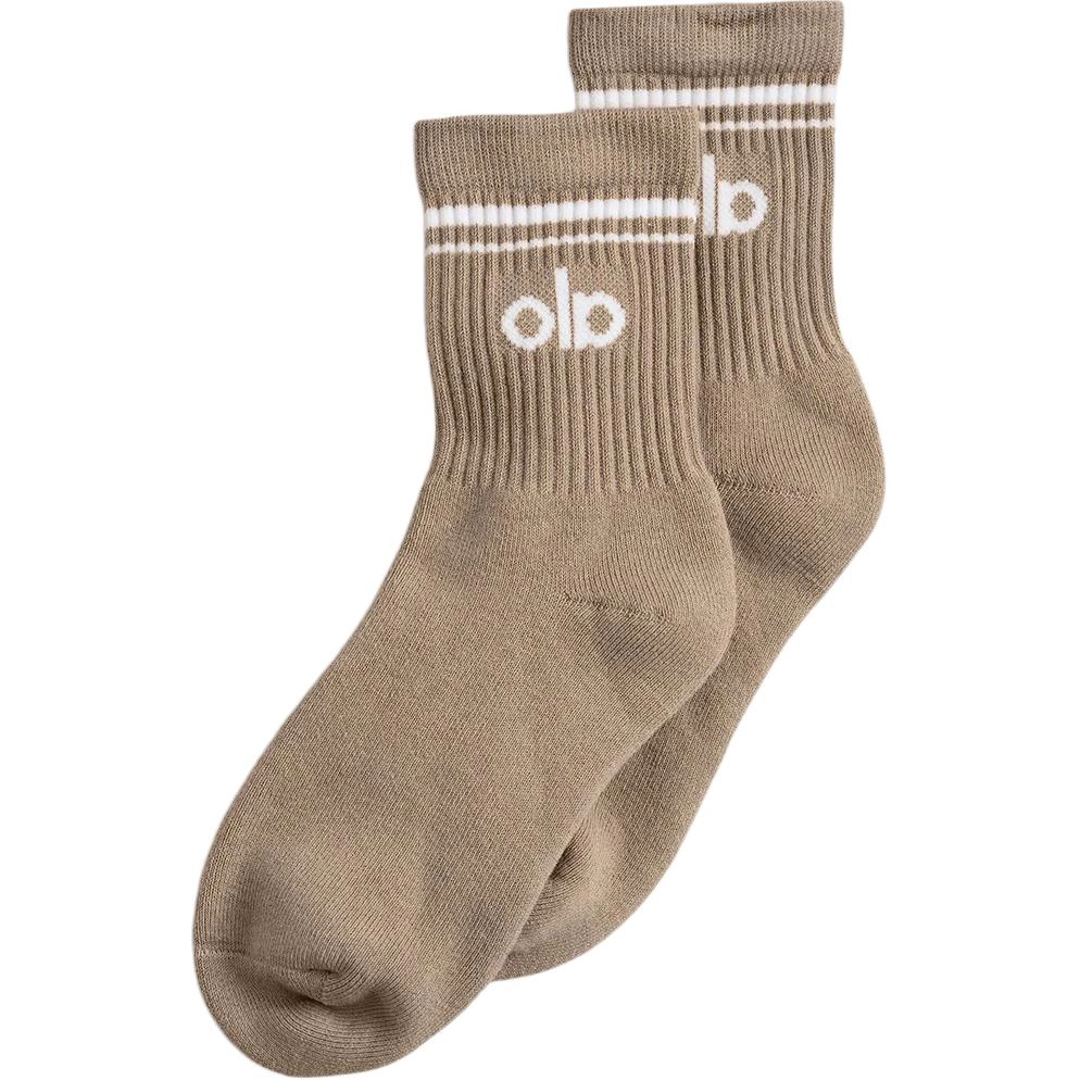 alo yoga Logo 1