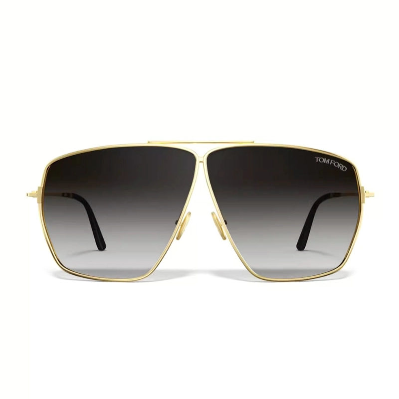 TOM FORD
