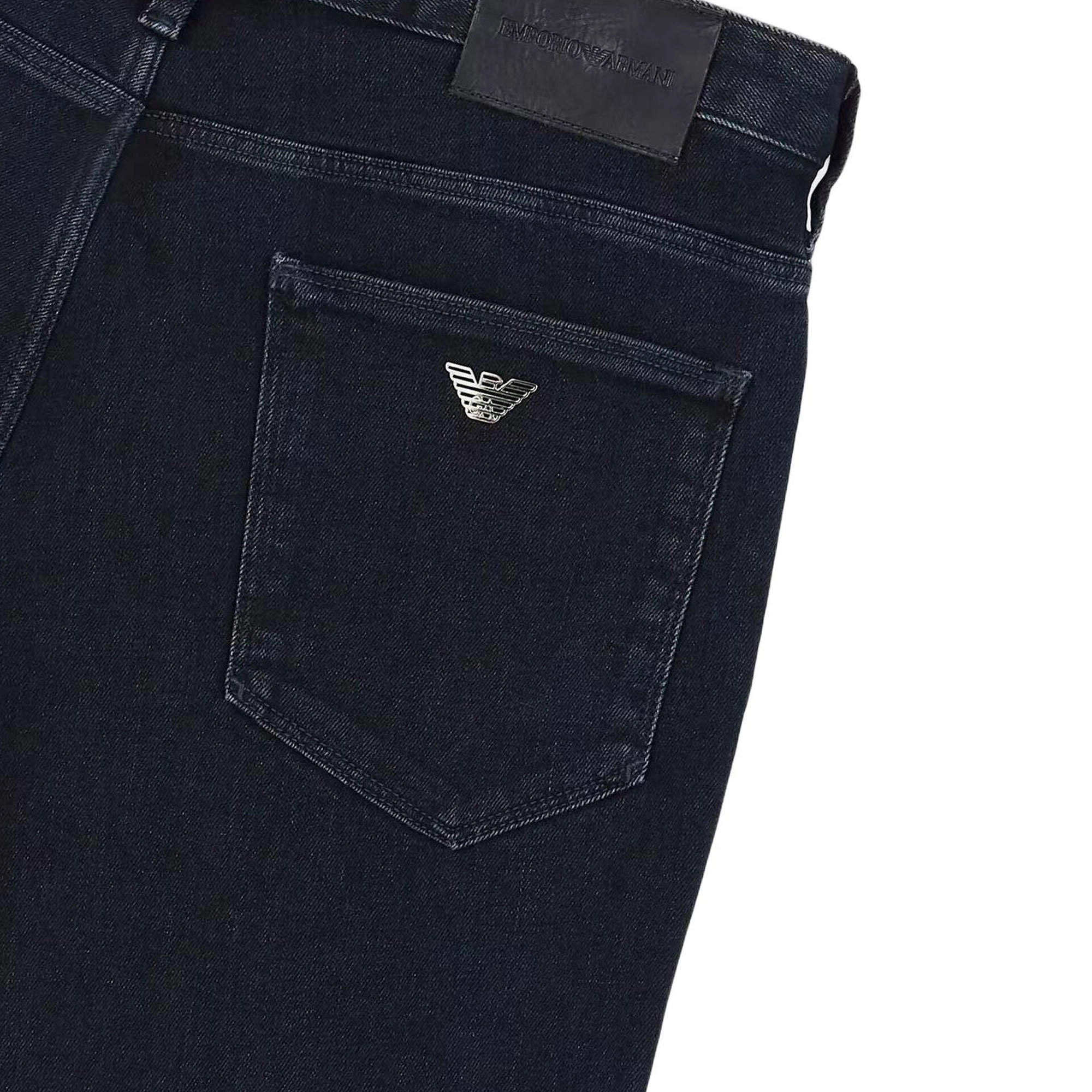EMPORIO ARMANI FW21 Logo