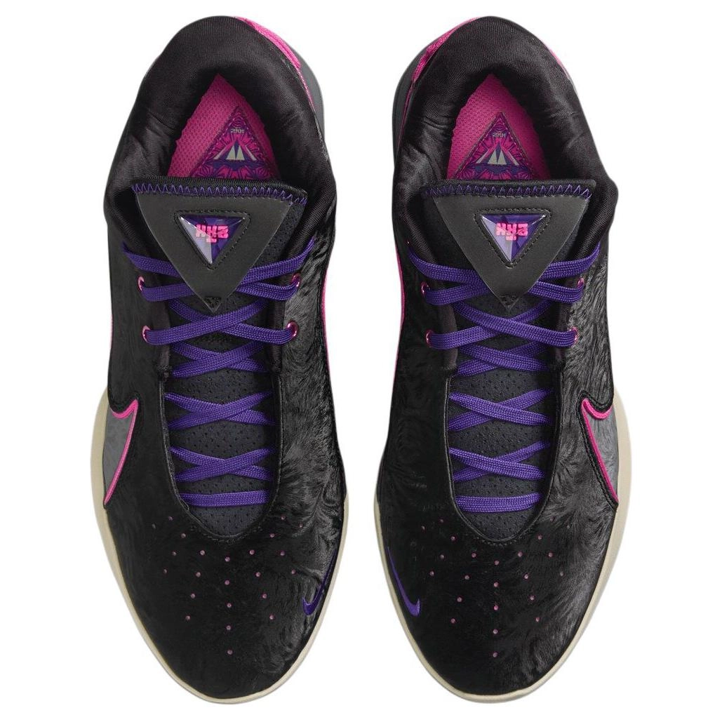 Nike LeBron 22 EP