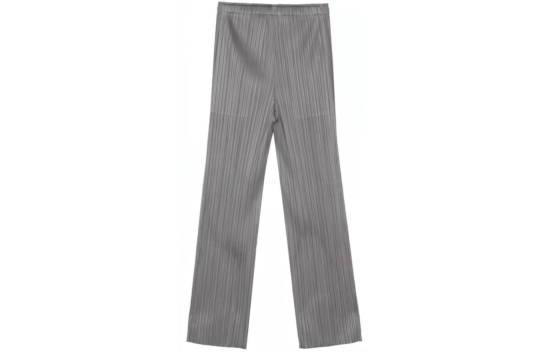 PLEATS PLEASE ISSEY MIYAKE