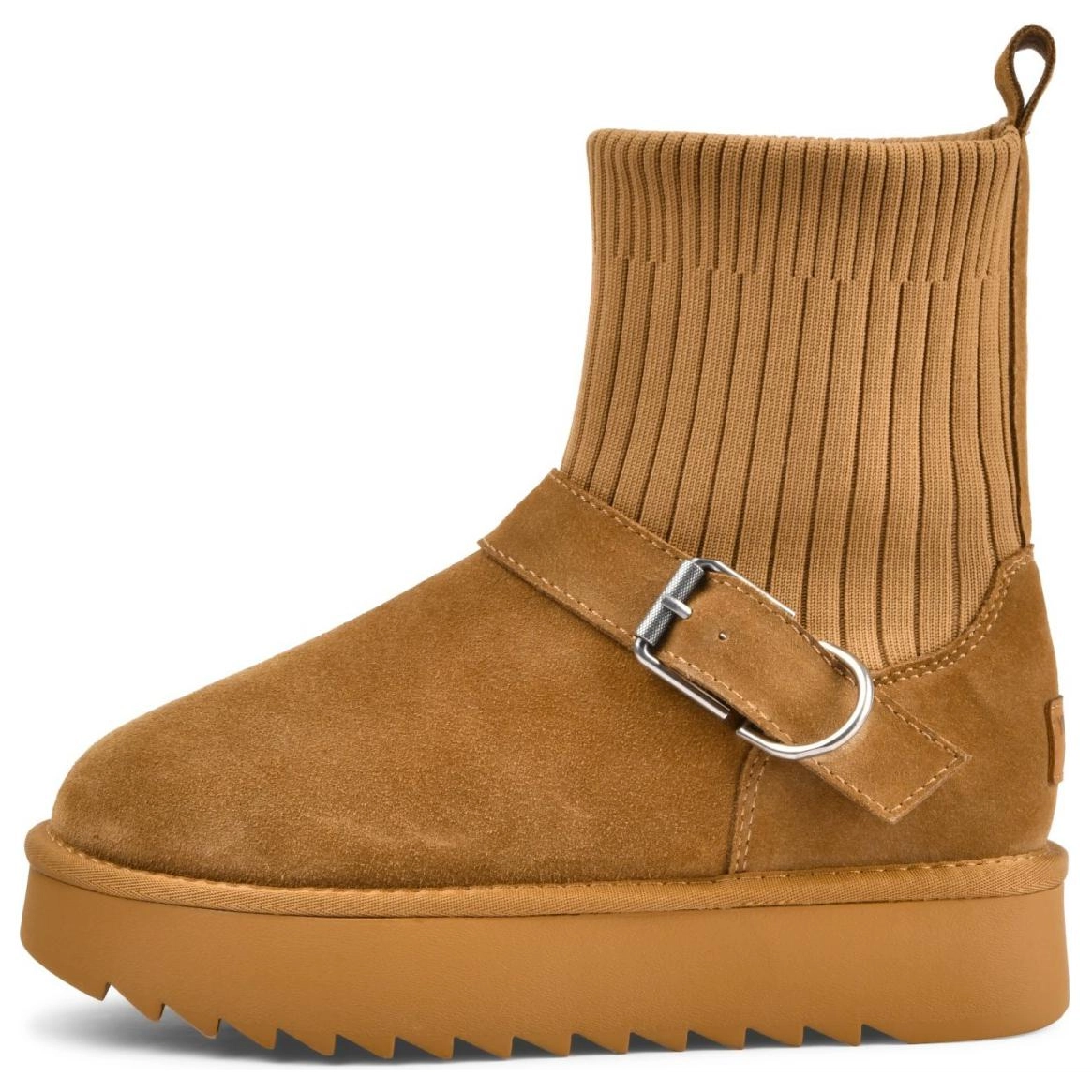 TOOMANYSHOES