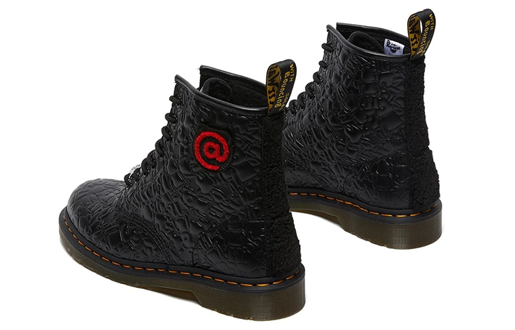 Medicom Toy x DDr.Martens 1460 Remastered