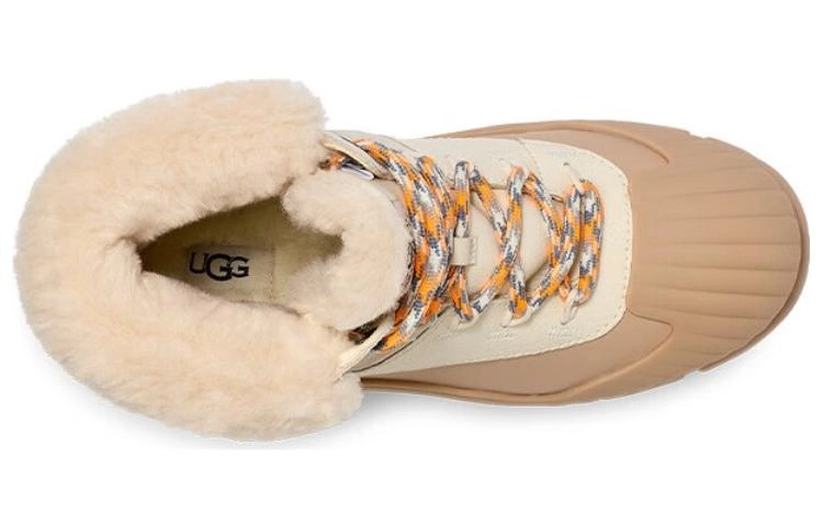 UGG