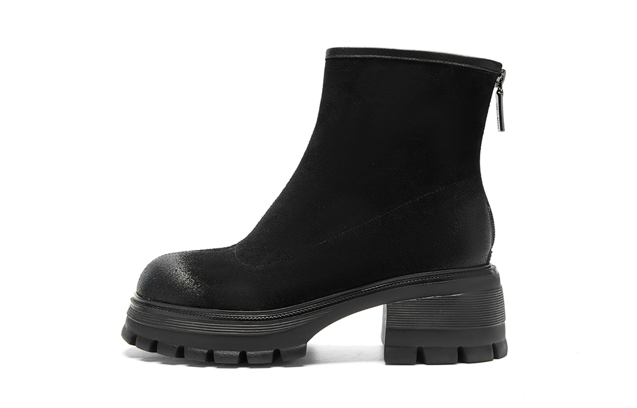 NINE WEST