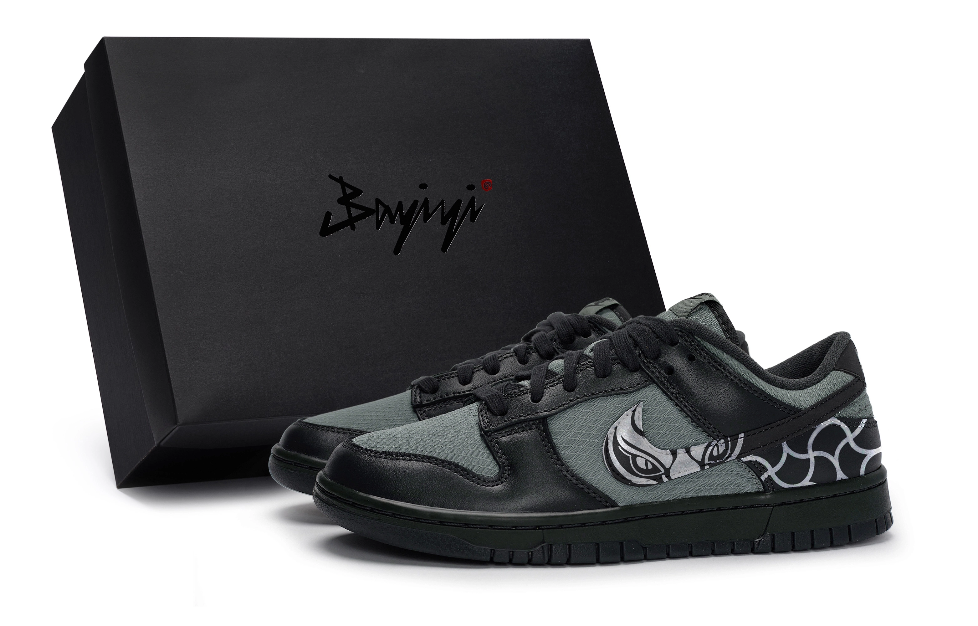 Nike Dunk Low 811