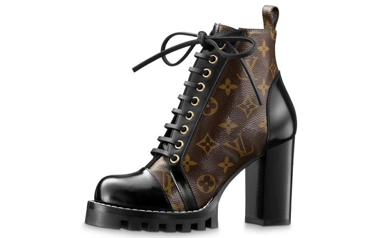 LOUIS VUITTON Star Trail 8cm