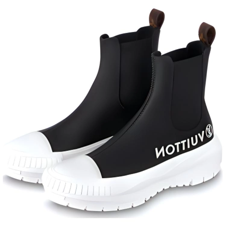 LOUIS VUITTON Squad