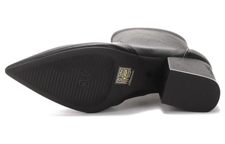 Stuart Weitzman
